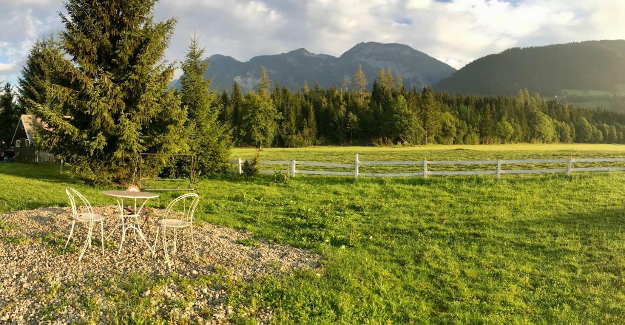 Traumhafte Wohnung Auf Pferde Ranch Айх Екстериор снимка